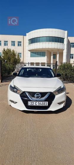 نيسان ماكسيما